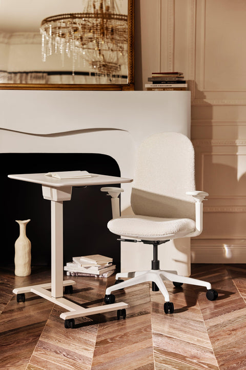 Task Chair vs. Office Chair: What’s the Difference?