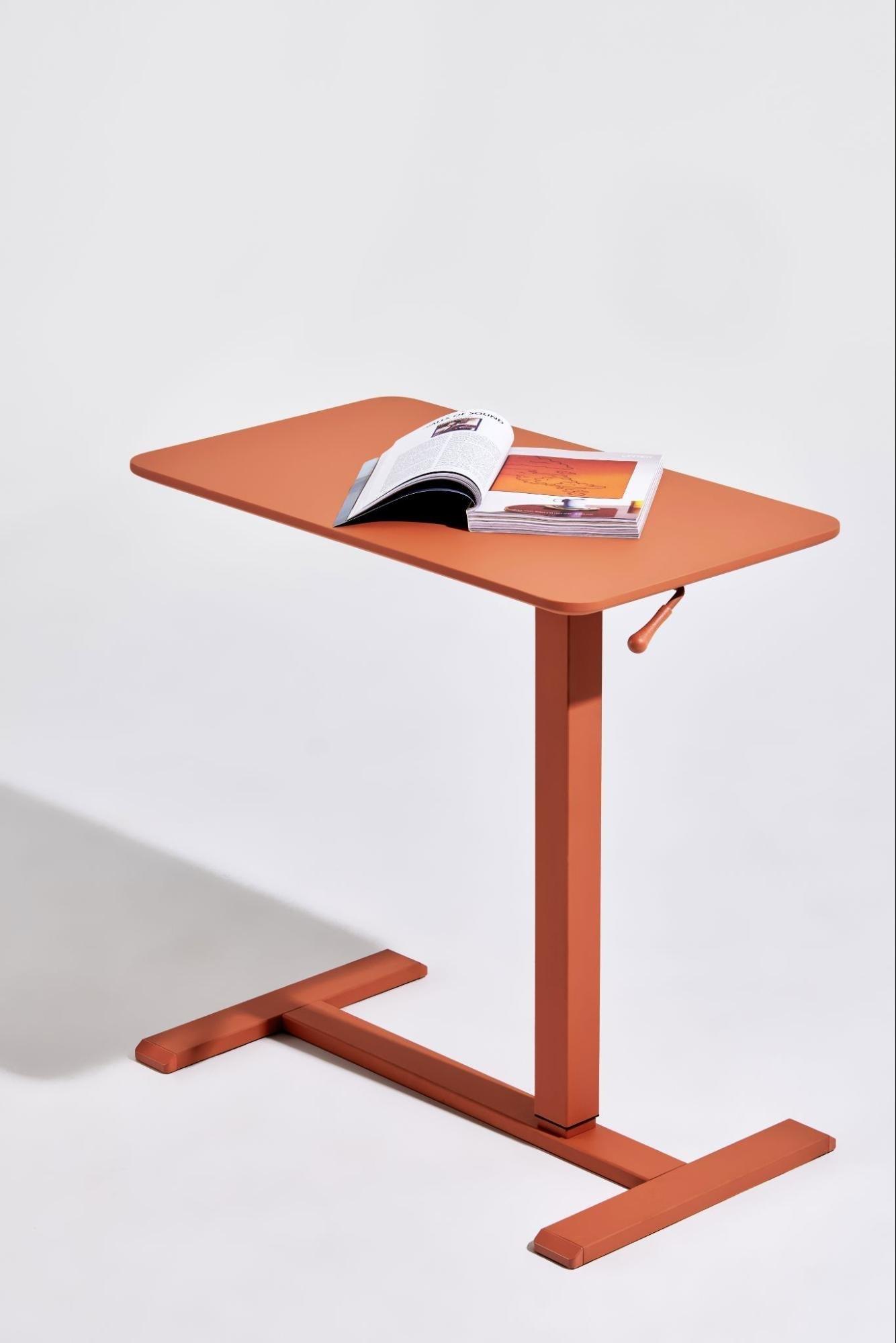 Top Autonomous Desk Alternatives – TopJob