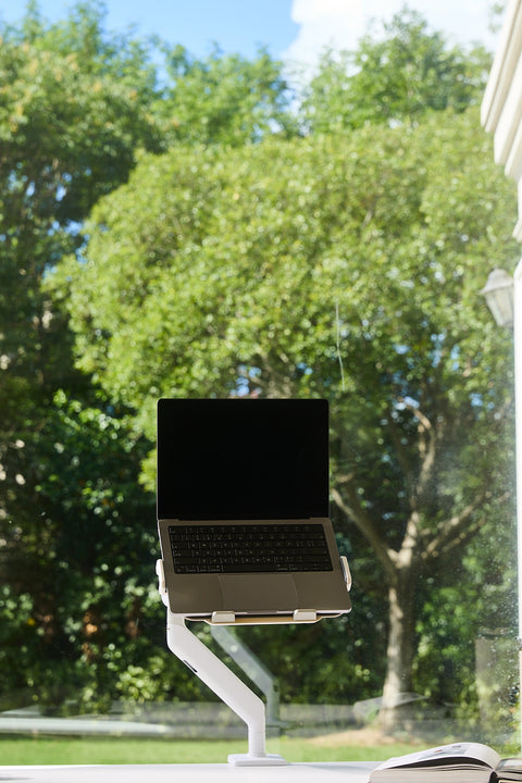 LIFTA Laptop Mount