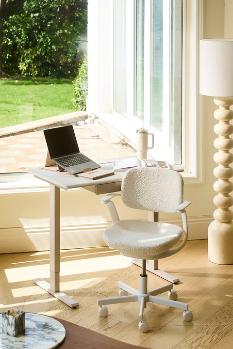 Anydesk Hub Electric Sit-To-Stand desk