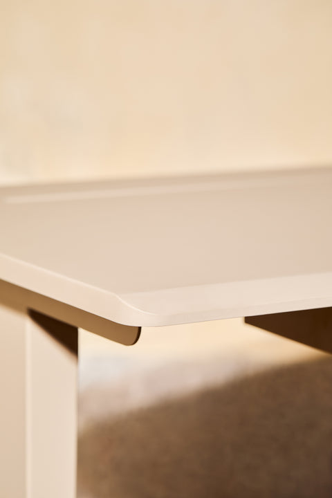 AnyDesk Hub Electric Sit-To-Stand Desk