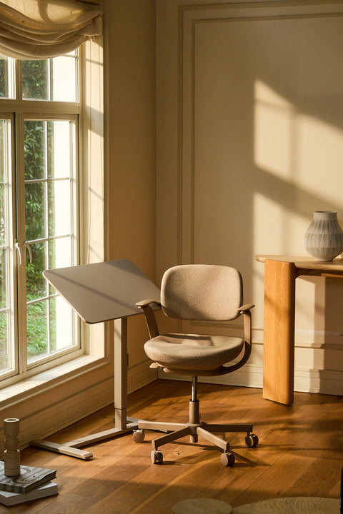 BISKIT Ergonomic Chair