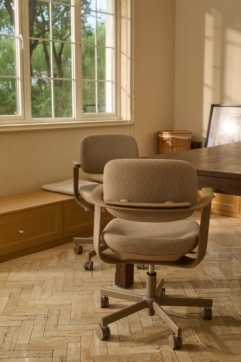 BISKIT Ergonomic Chair
