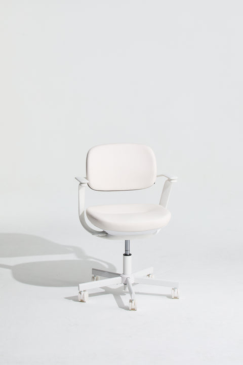 BISKIT Ergonomic Chair