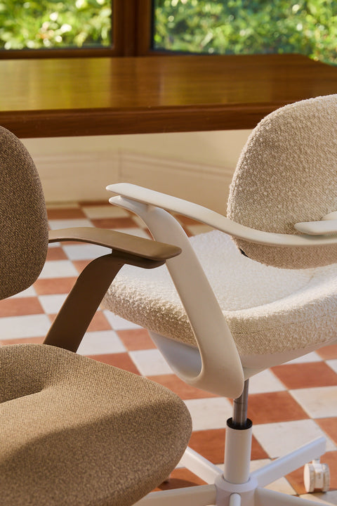 BISKIT Ergonomic Chair