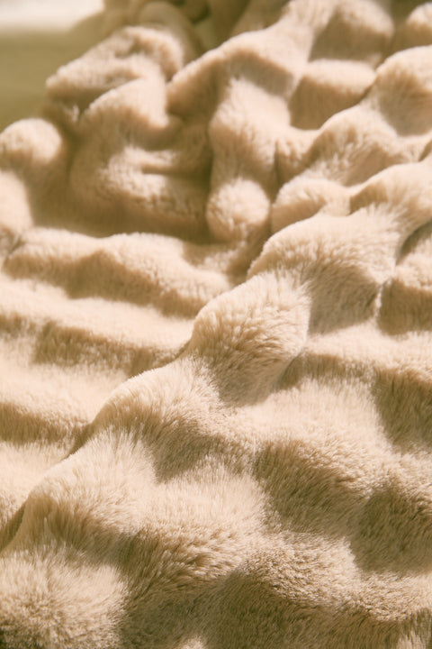 ErgoBoo Machine-Washable Electric Heated Blanket