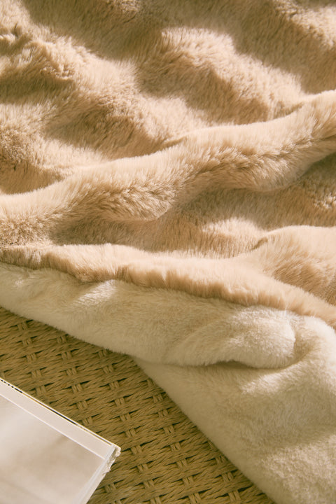 ErgoBoo Machine-Washable Electric Heated Blanket