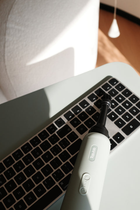 Blinklean Handheld Vacuum & Air Duster