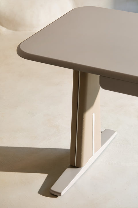 DUNE Wellness Motion Electric Sit-To-Stand Desk