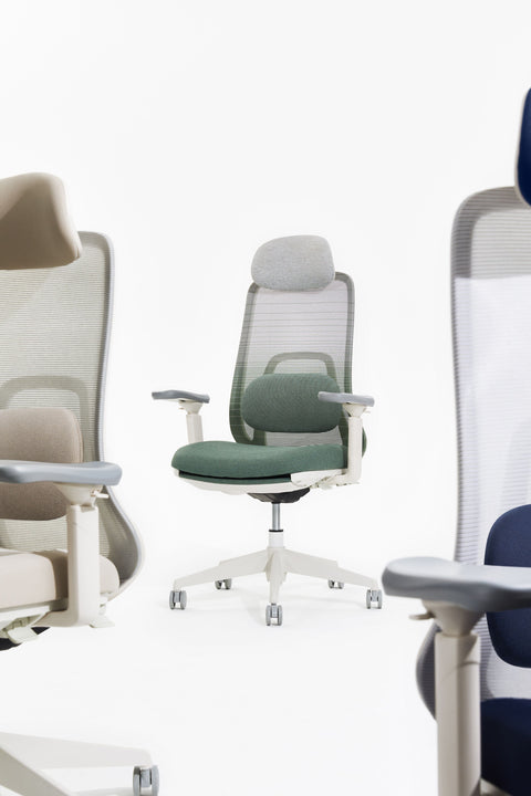 VOYA Ergonomic Chair